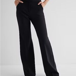 Editor High Waisted Trouser Flare Pant
Color: Pitch Black
Size: 4 Short